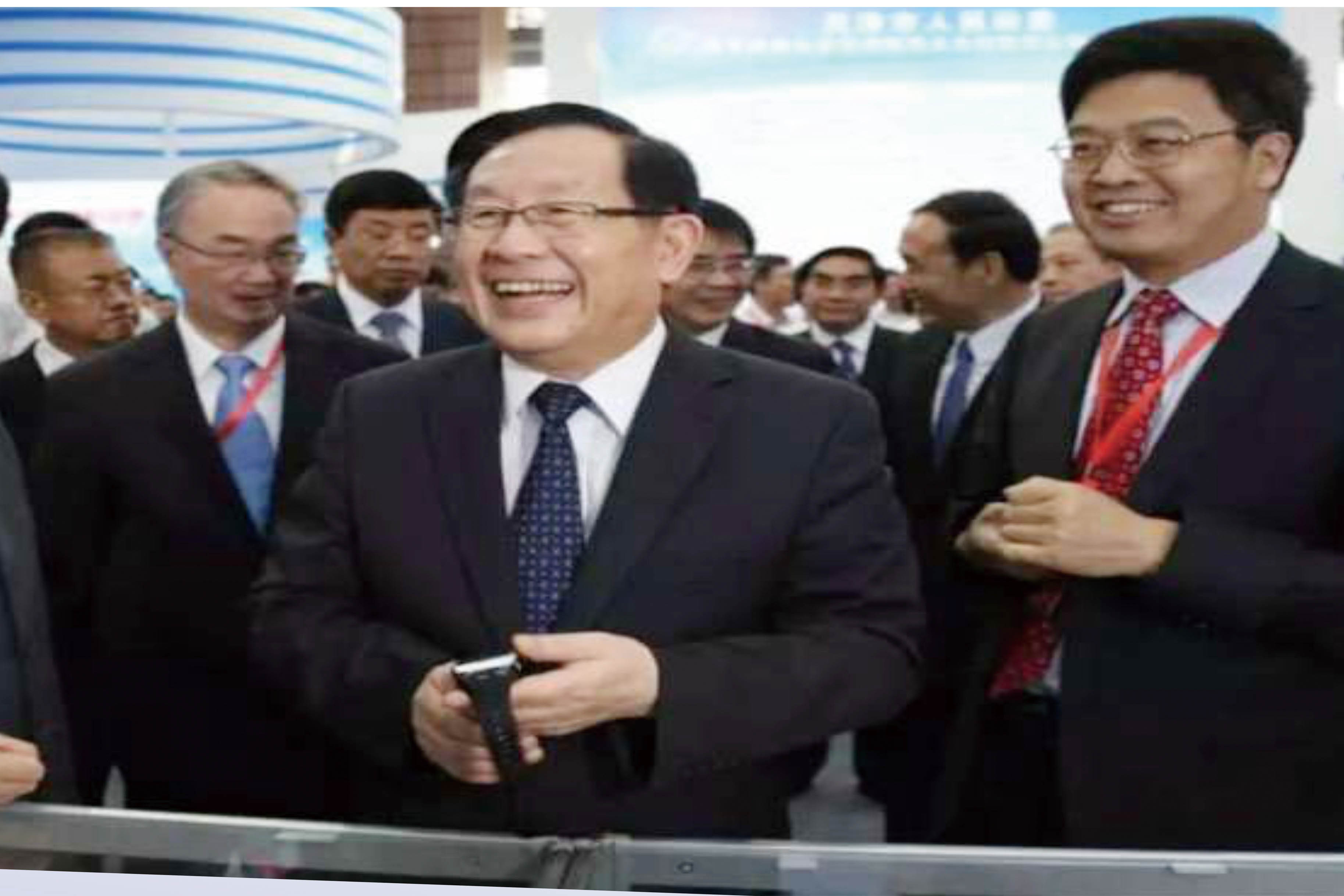 全國政協(xié)副主席、科技部部長、中國科協(xié)主席萬鋼